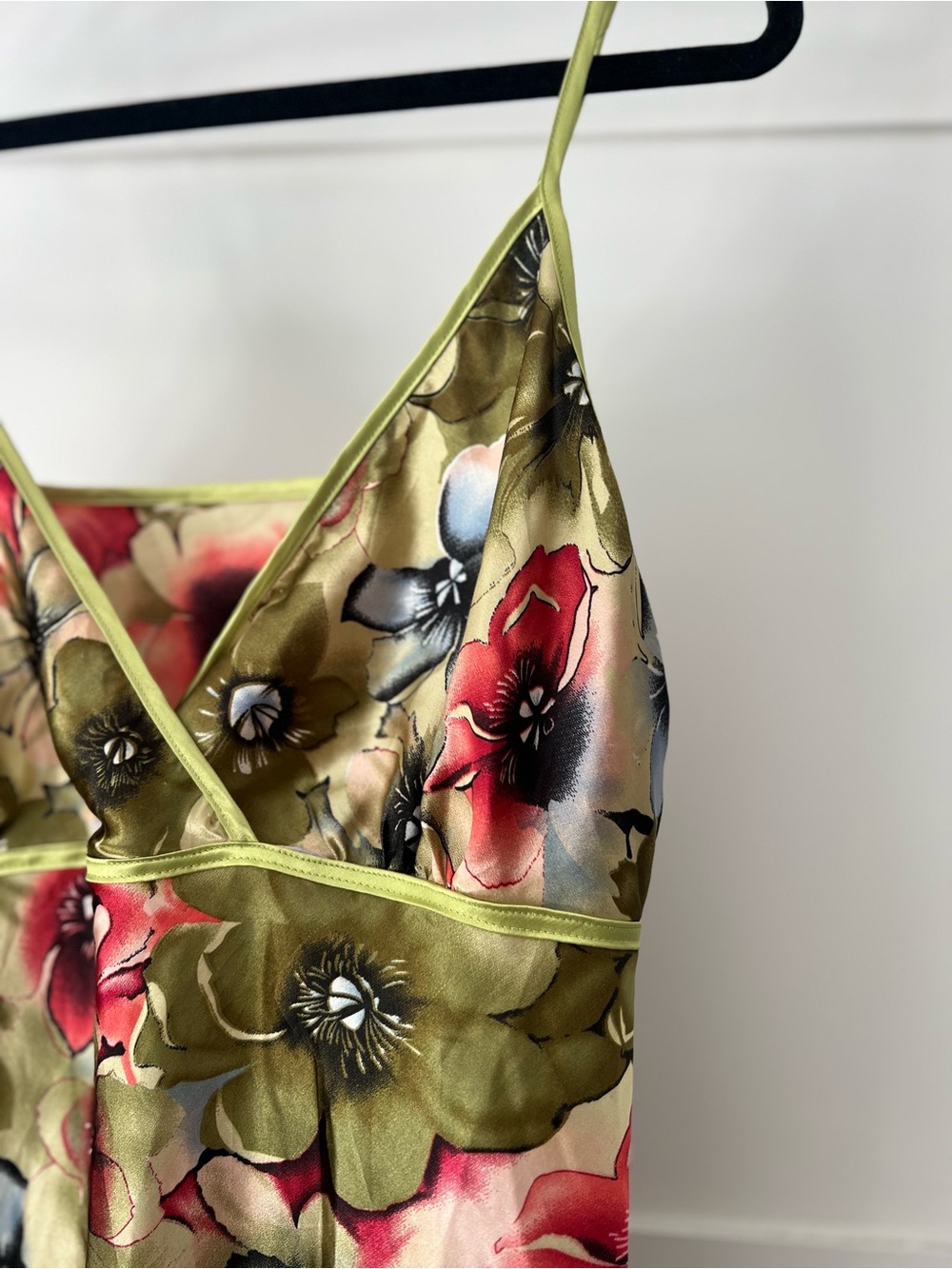VINTAGE Floral Satin Silk Cami Tank Top - Olive & Red Y2K - Picture 3 of 6